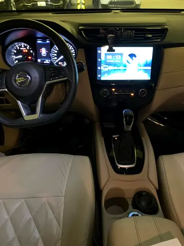 2019 Nissan X-TRAIL photo 6