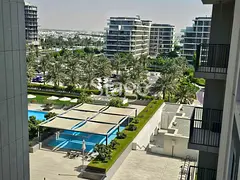 Vacant I Community View I Park Access
