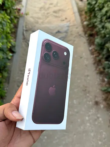 Iphone 18 pro 256GB physical sim Burgundy