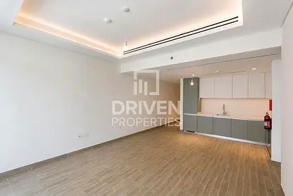 Premium Community | Prime Location | First Tenant