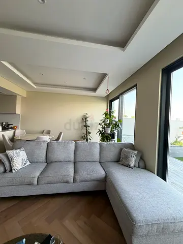 Corner Sofa in good condition