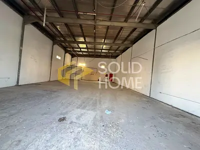 2700 Sqft Warehouse in Industrial Area 15
