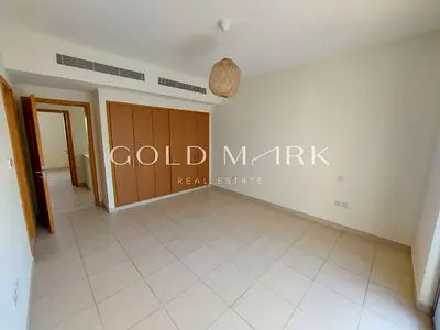 Single Row I Type 2M 3 Bed I Vacant Soon