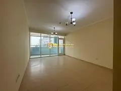 Huge Layout | Close Kitchen | Open View