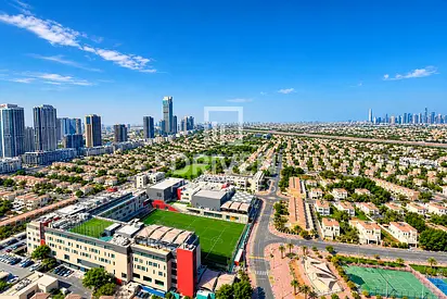 Vacant | Villa View and Multiple Options