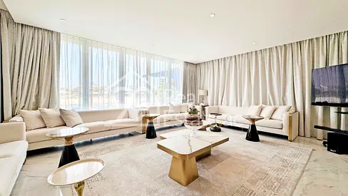 Exclusive | Beachfront 5BR | Extended | Private Pool | VOT