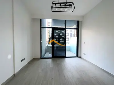 Spacious Layout // Big Size // Chiller Free