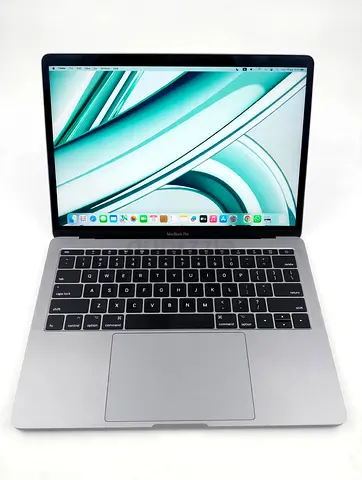 MacBook Pro 13 inch 2017 i7 16GB RAM 512GB SSD