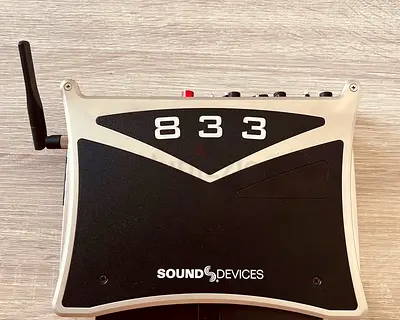 Sound Devices 833 Audio mixer recorder