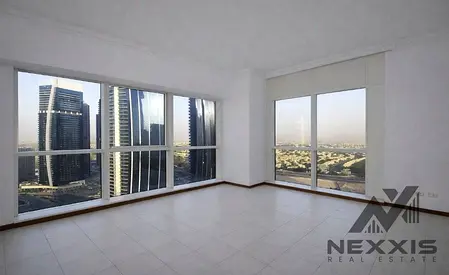 Lake View | Spacious | Maintained | Vacant Soon