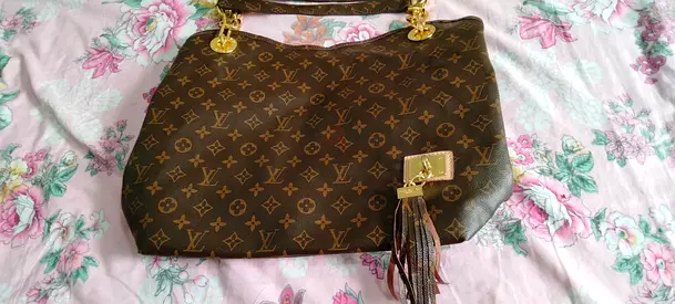 Lous vioten hand bag