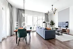 High Floor | Large Layout | Upgraded | 1 Bedroom