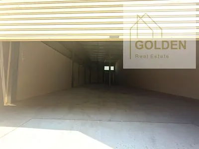 AED 49 per Sq. Ft. | 29 kW Electricity | Warehouse with Two Entrances on a Main Road – Al Sajaa Industrial Area