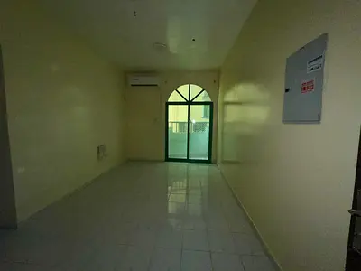 Spacious 1bhk split ac with balcony in butina near to Lulu with landfree parking only 23k