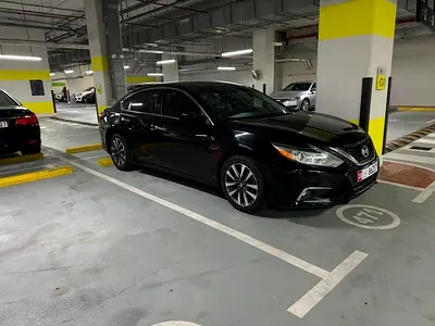 2017 Nissan Altima SV - American Specs