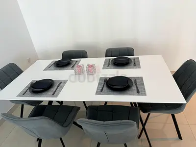 Dining table set