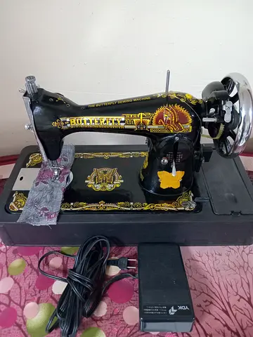 Butterfly sewing machine Excellent working condition