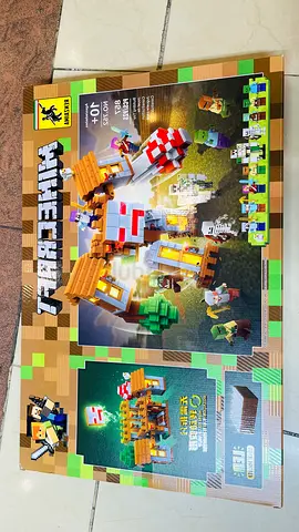 Minecraft My World Building Blocks Toy Set - 857 Pcs