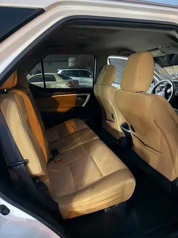 صورة مصغرة 14 لـ 2017 Toyota FORTUNER