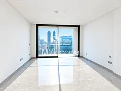 CANAL AND SUNSET SKYLINE VIEW | HIGHEST FLOOR | BRAND NEW