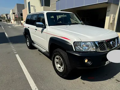 2018 Nissan PATROL SAFARI photo 3