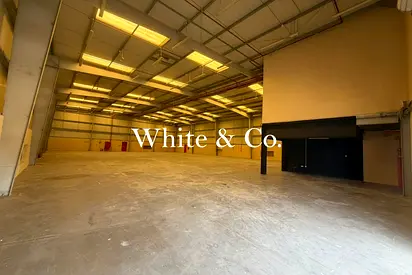 180KW, 9M HEIGHT, 5 PARKINGS, 65PSF,VACANT