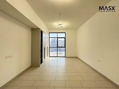 BRAND NEW || SPACIOUS STUDIO || CHILLER FREE