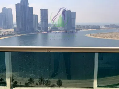 أجمل ثلاث غرف وصالة تكييف مجاني جيم ومسبح مجانا بلكون بأطلالة بحرية مباشرة مساحة واسعة غرفة خادمة