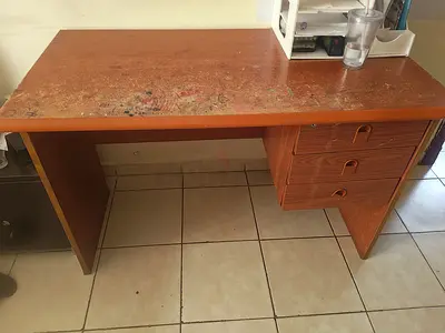 Office table