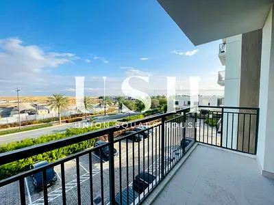 Bright & Modern 1 Bed | Facing Open Land | Vacant