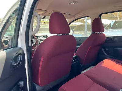 2020 Nissan NAVARA — миниатюра 13