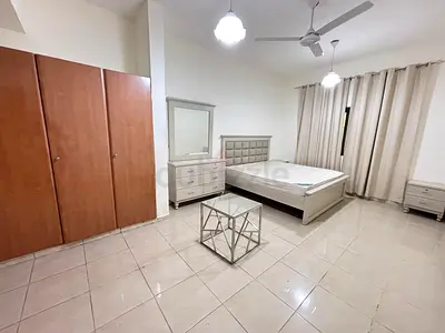 Spacious Master bedroom available for rent