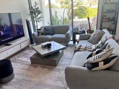 Sofa set