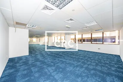7325 SQFT | OPEN PLAN | VACANT OFFICE IN DIP