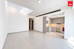 Brand New | Skylight | Close To Pool | 4 Cheques