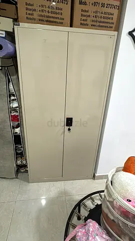 Metal storage wardrobe / office locker - good condition