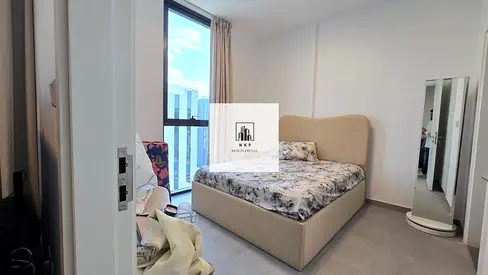 Specious luxury apartment for rent