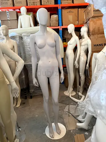 Female mannequin