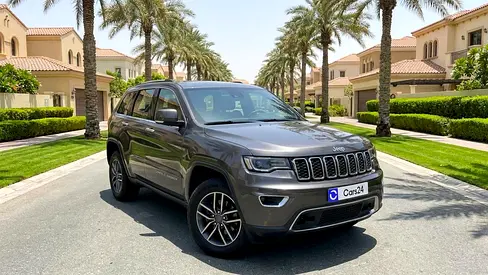 AED 1,186/month | 0 Downpayment | Free 1 Year Warranty | 30 Day Return | JEEP GRAND CHEROKEE 2021