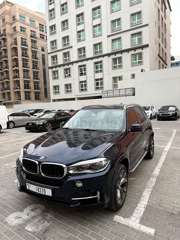 2015 BMW X5 xDrive50i Luxury Line - GCC Specs