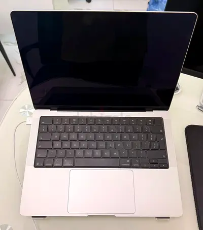 Apple MacBook Pro (M5 Pro Chip)