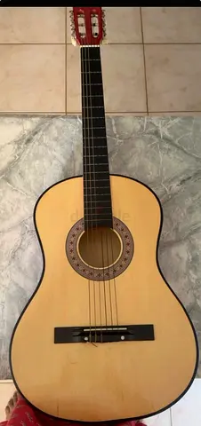Classic Acoustic Guitar for Sale – Pre-Loved 🎸