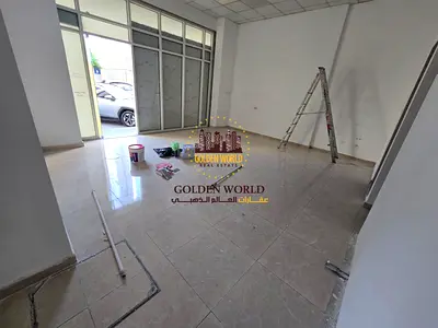 English | Commercial Shop for Rent in Khawla Tower An excellent opportunity for business owners and investors! A commercial shop is available for ren
