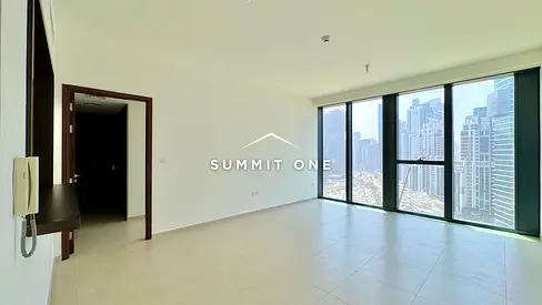 Bright & Modern | High Floor | Ready to Move-In