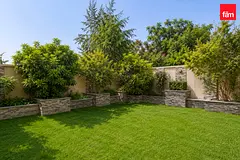 Corner Unit | Unfurnished | Big Garden
