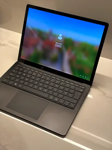 Microsoft surface 4