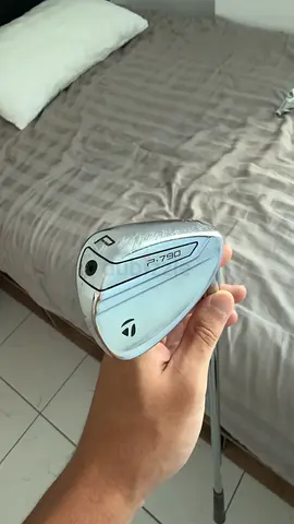 Taylor made P790 PW