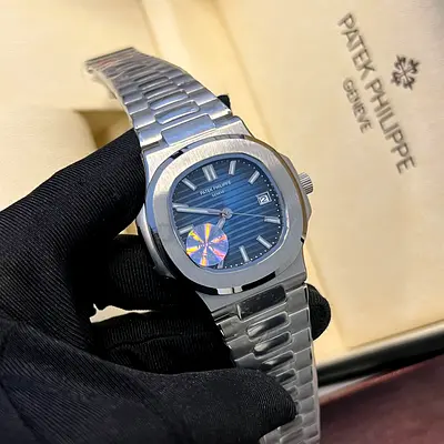Patek Philippe mens automatic watch with box