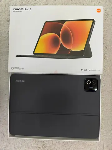 Xiaomi Pad 8 (with original box and smart cover) - Good condition
