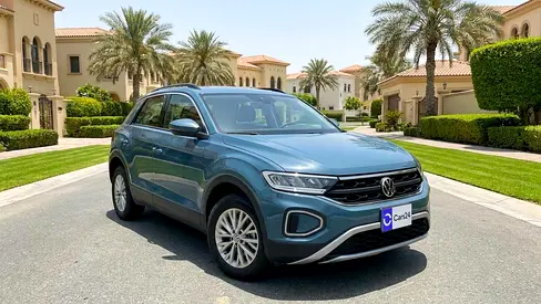 AED 768/month | 0 Downpayment | Free 3 Months Warranty | 30 Day Return | VOLKSWAGEN T ROC 2022